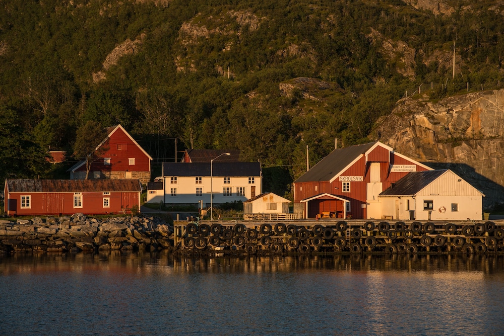 Skrolsvik Kystferie