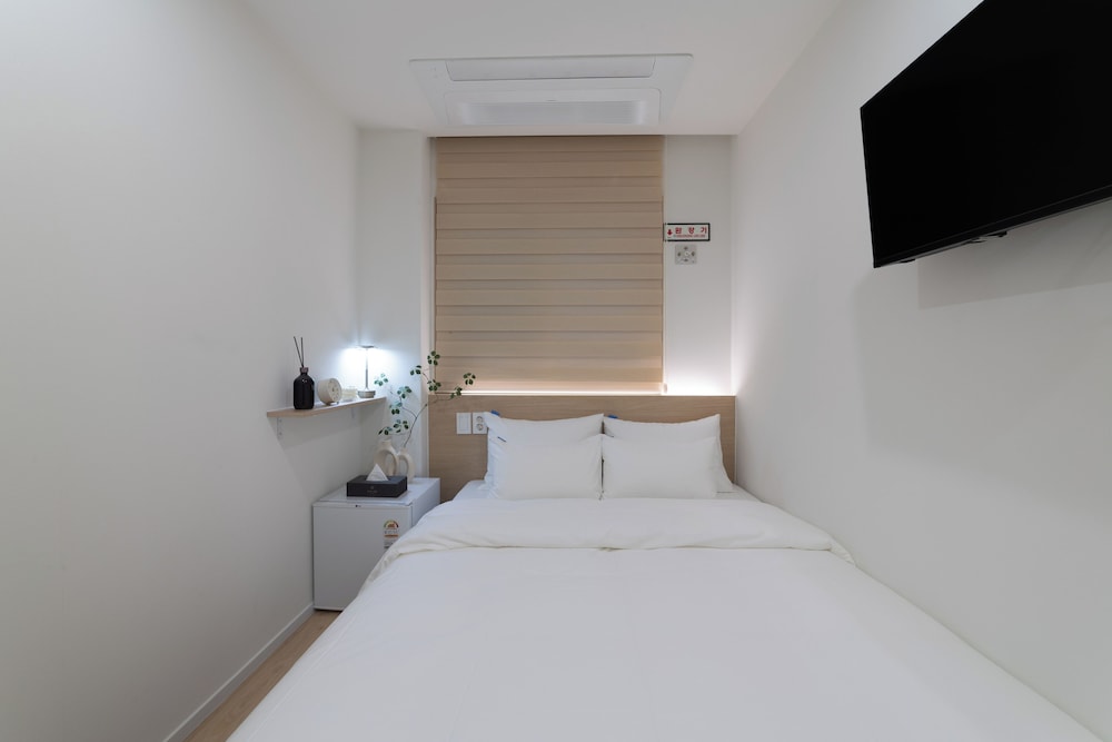 Hi Seoul Hostel Myungdong Central