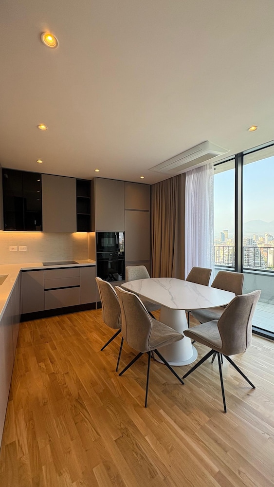 Blue Boutique Apartments 4
