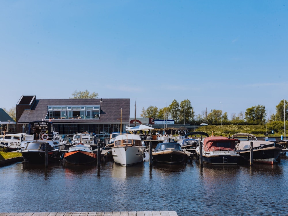 Waterside Escape With Easy Access view 3