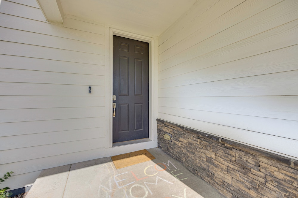 Bright Colorado Springs Home, 10 Mi to Dtwn!