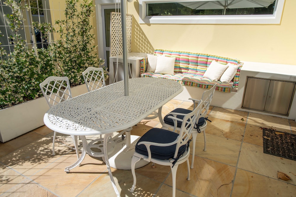 Constantia Cottages