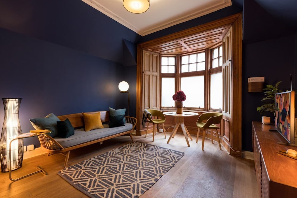 Quirky Cottage in Central Edinburgh