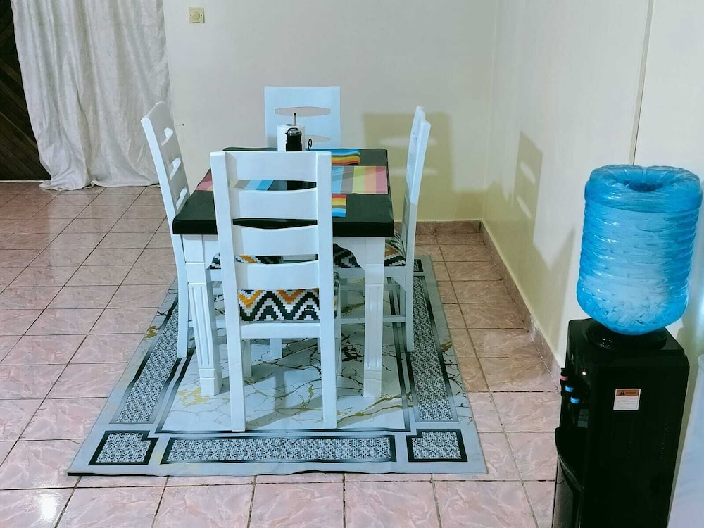 Lux Suites Anahita Apartments Parklands