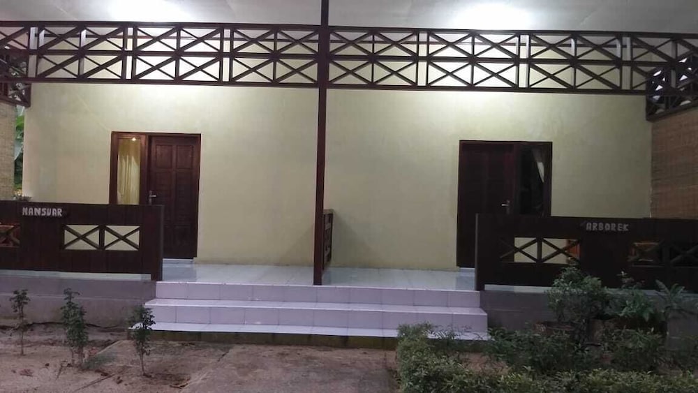 Waigeo Villa