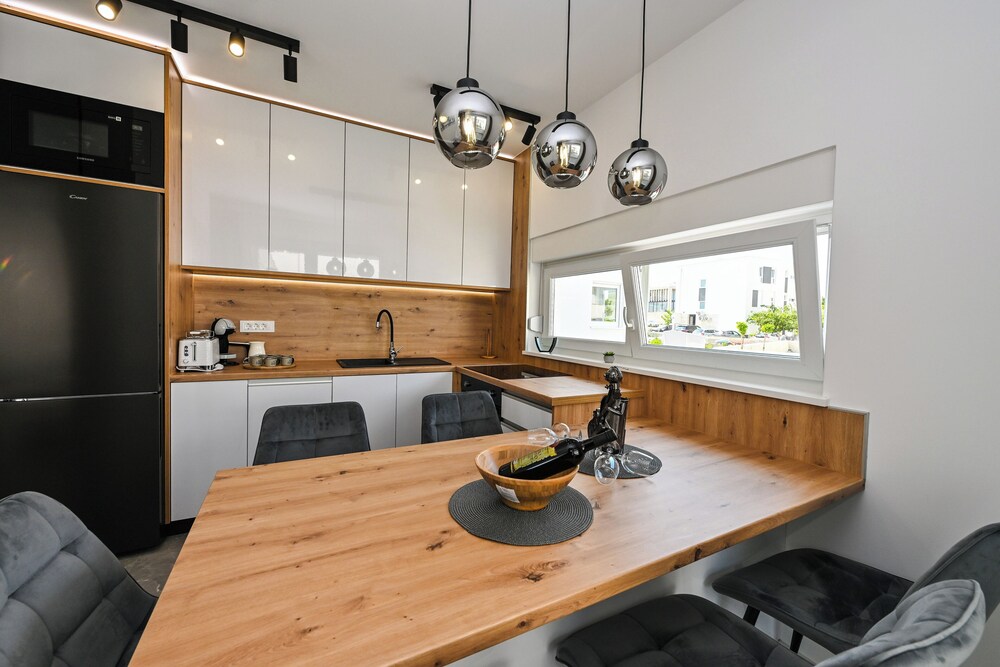 Nova Luxury Residence apartment with private heated pool