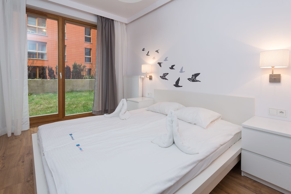 Apartinfo Aura Apartments