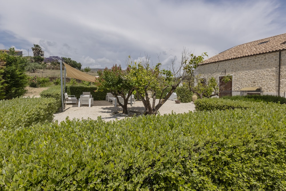 Borgo Giallonardo