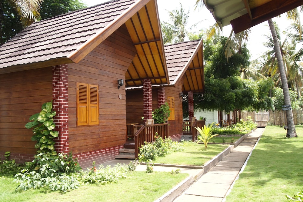 Gili Escape Bungalows