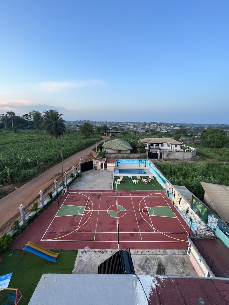 Primeshare Luxury Apartments -3 bedrooms