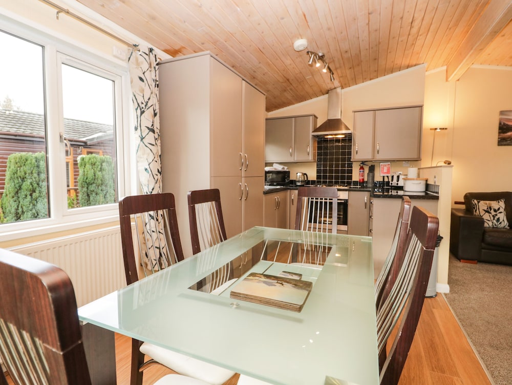 Damson Lodge