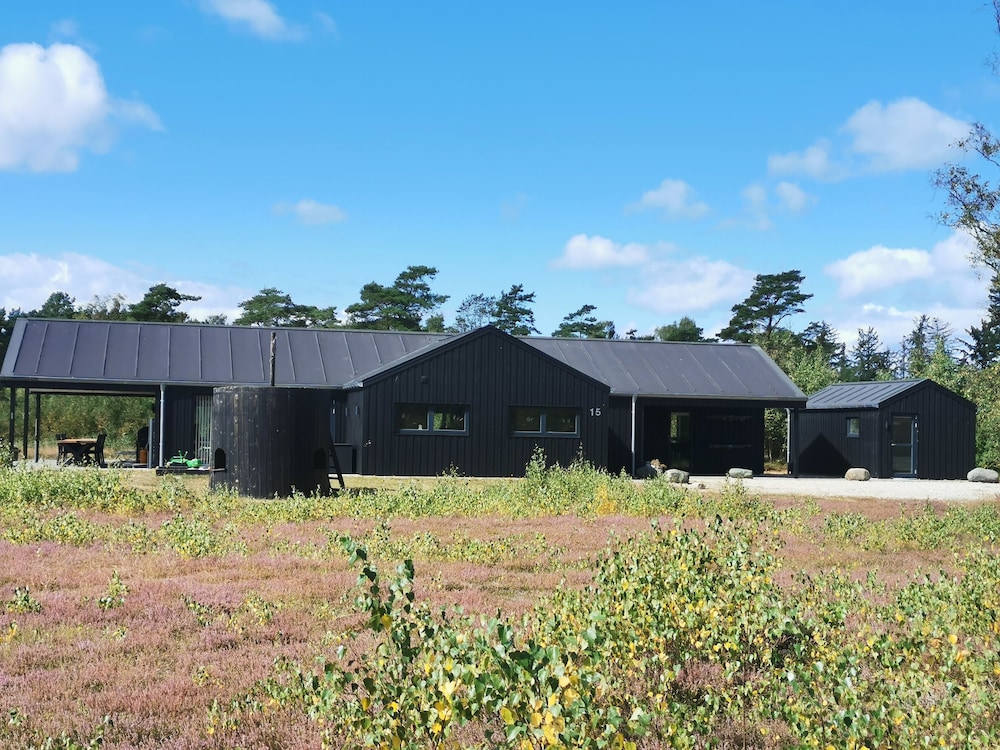 Panoramic Views and Luxurious Comfort on Læsø Island
