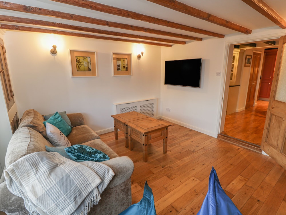 Weavers Cottage