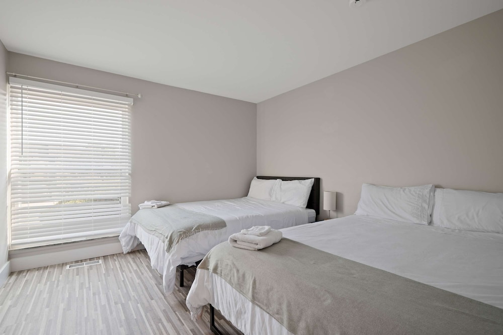 A Place to Rest Away From Home 2BR 2BA
