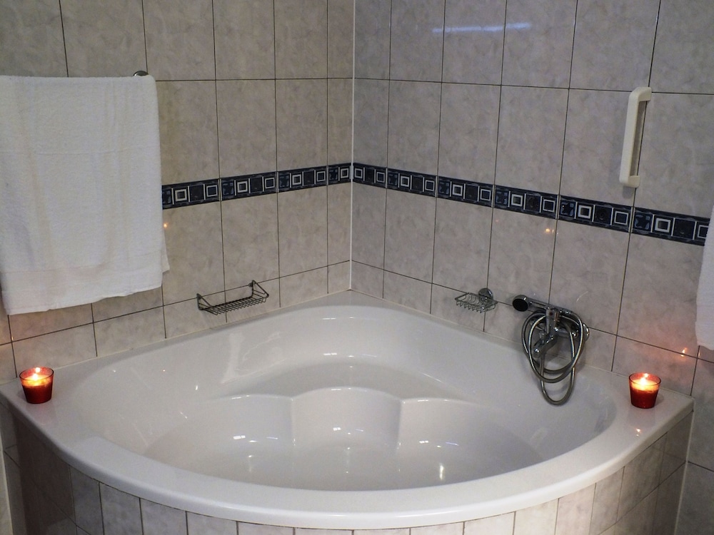 O Meu Sorriso Calheta Holiday Apartments