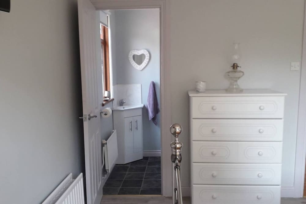 Lovely 1-bed Apartment at Whitepark Bay Co Antrim view 3