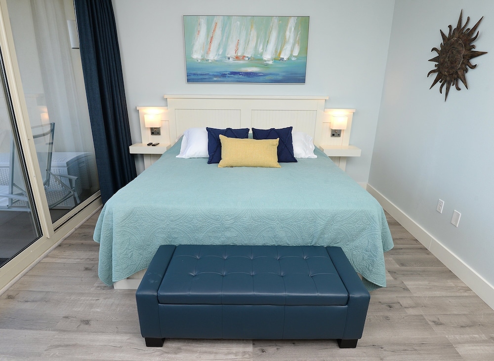 Shores Of Panama 1820 2 Bedroom Condo
