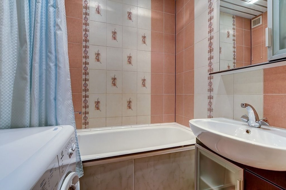 AG Apartment Kollontay 30
