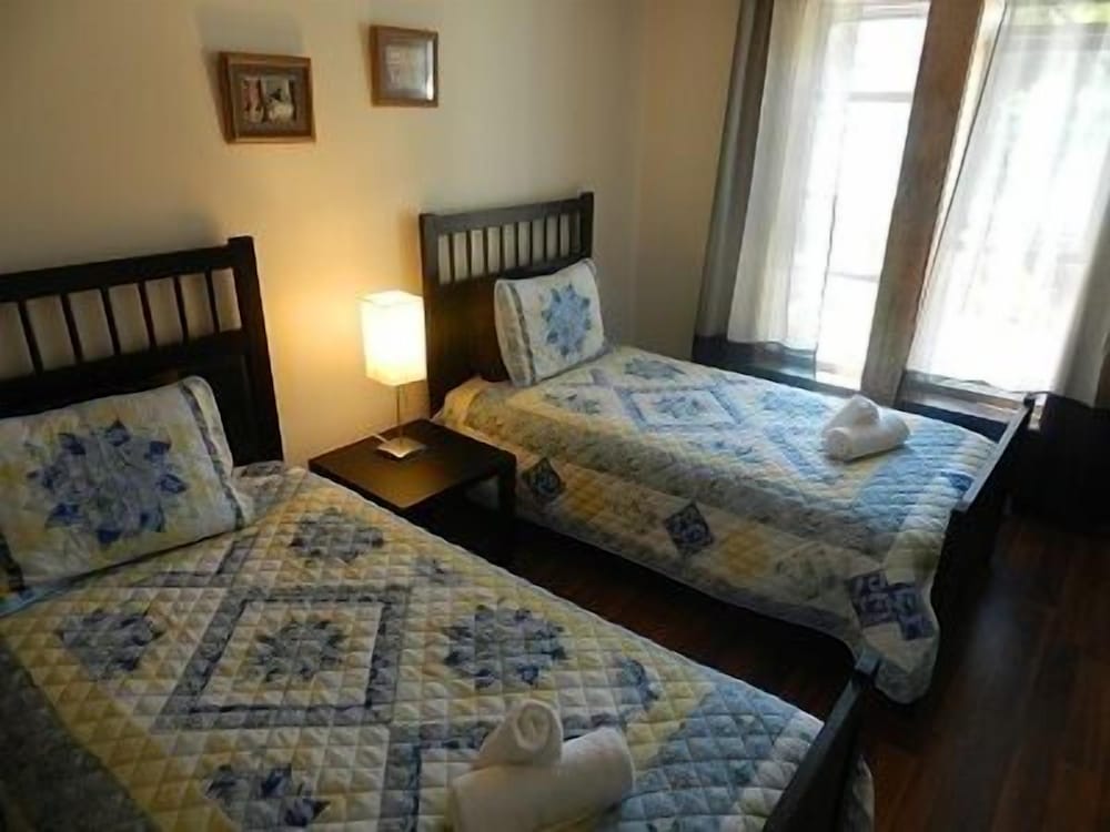 Blue Frost Apartments