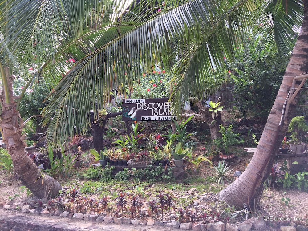 Discovery Island Resort