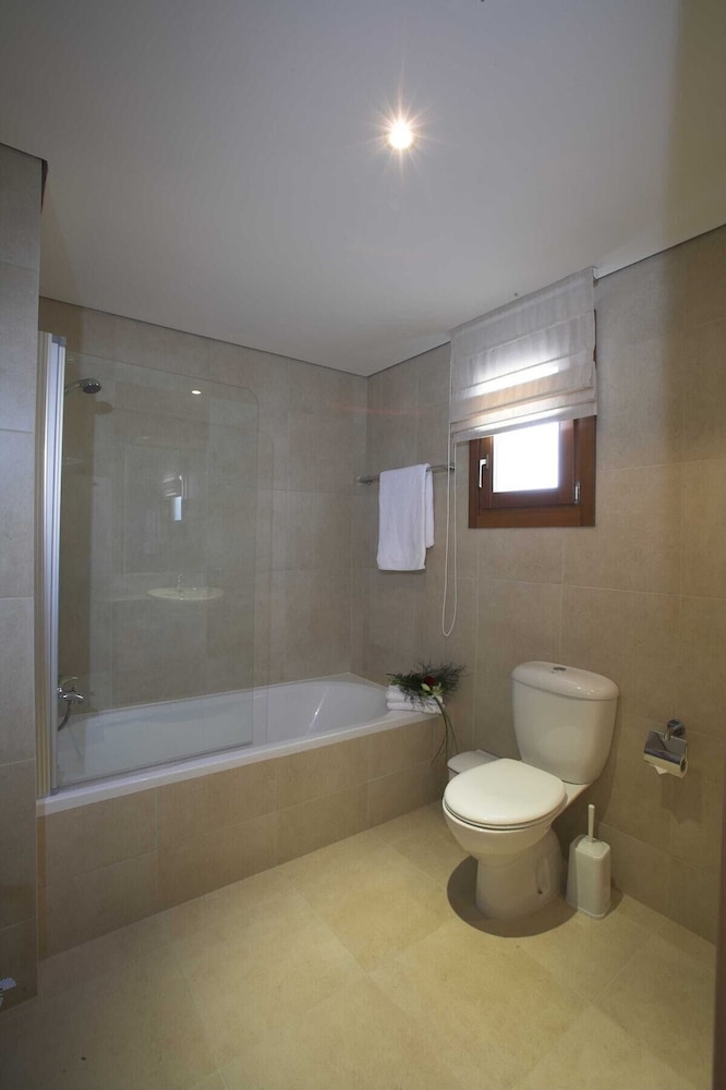 Theseus Village 2 Bed Apartment With Enviable Position On Communal Pool
