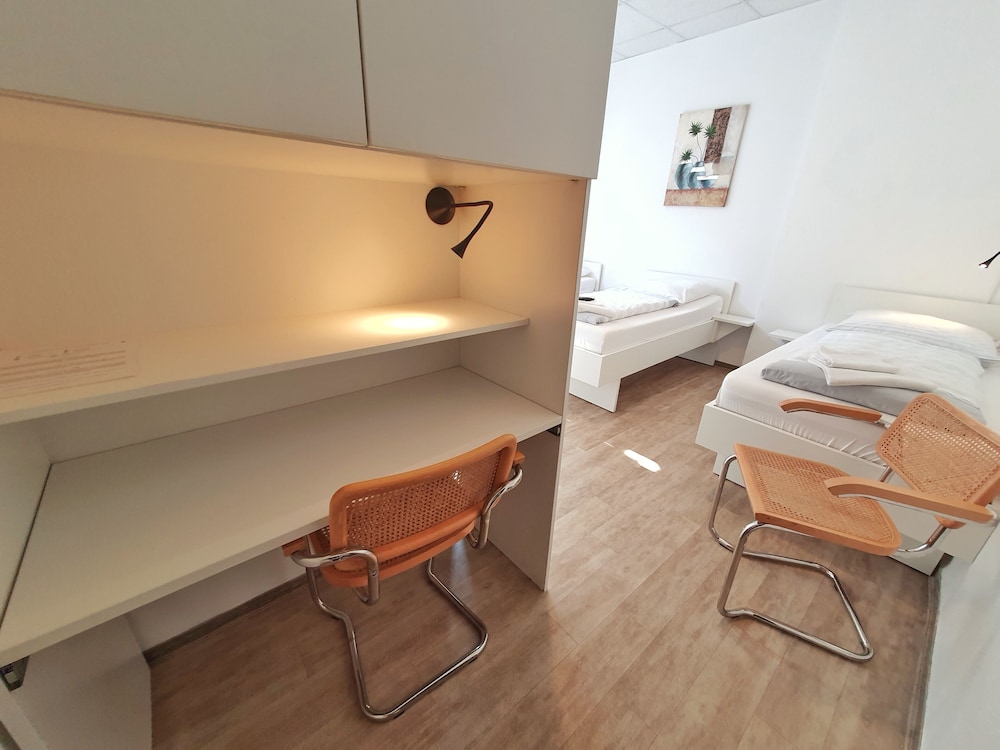 Aparthotel B & L
