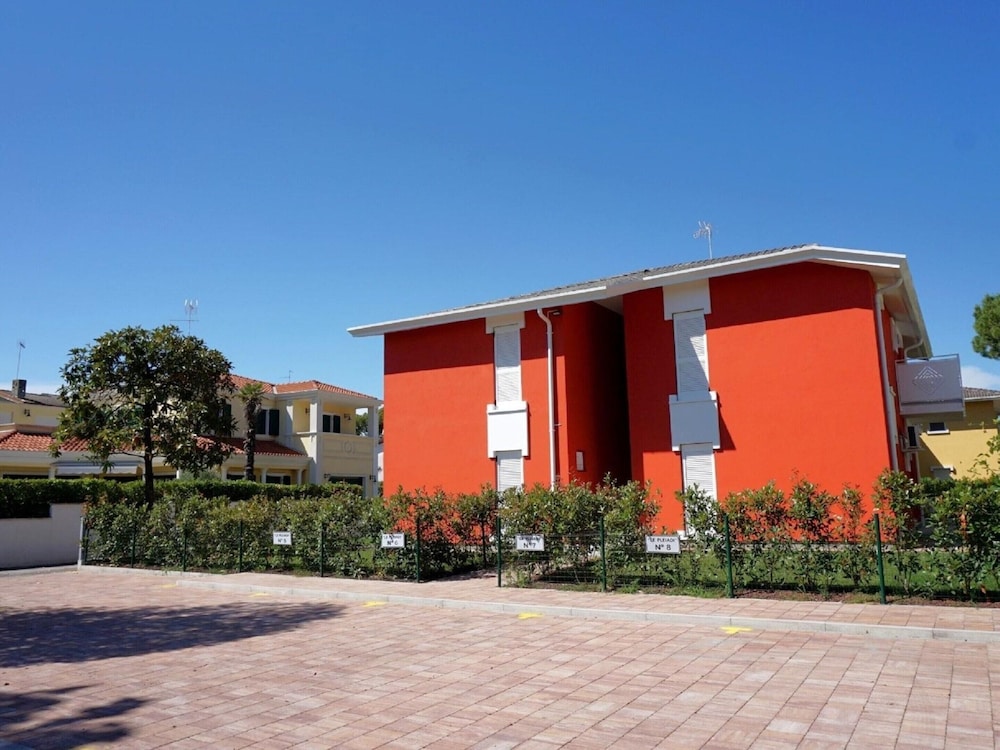 Apartment in Caorle Near Sandy Beaches