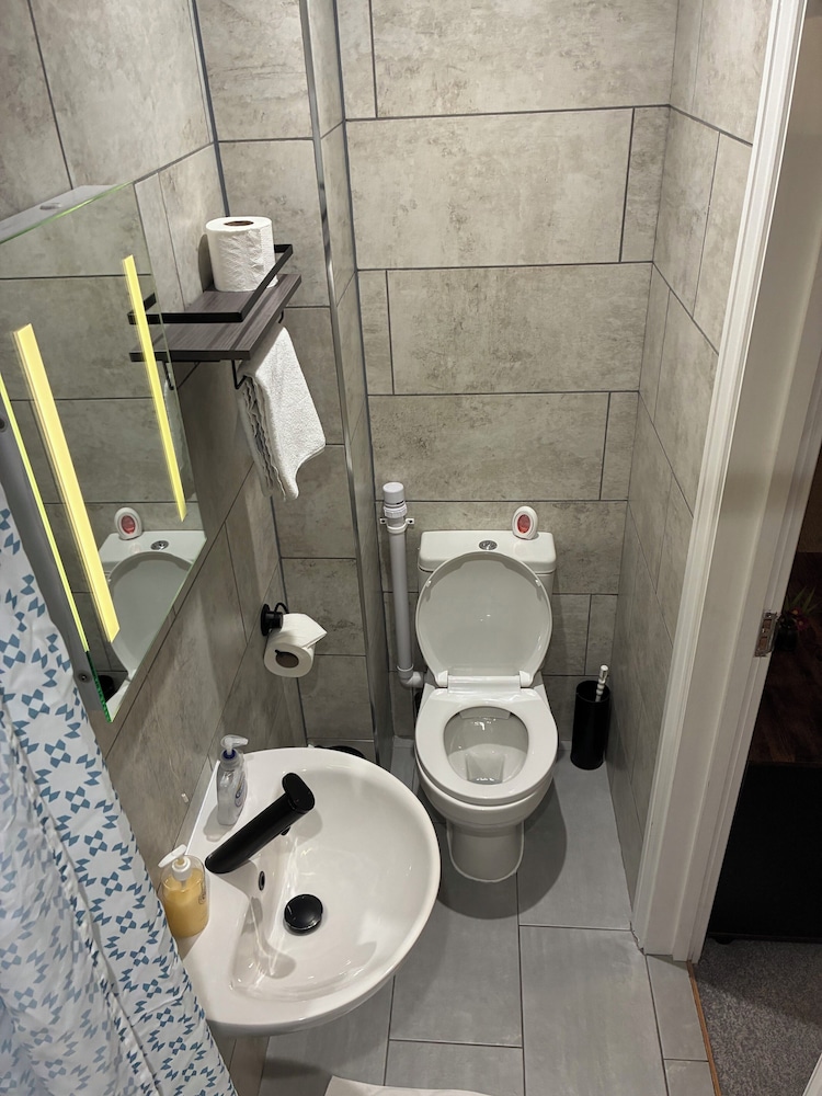 ANG Apartments