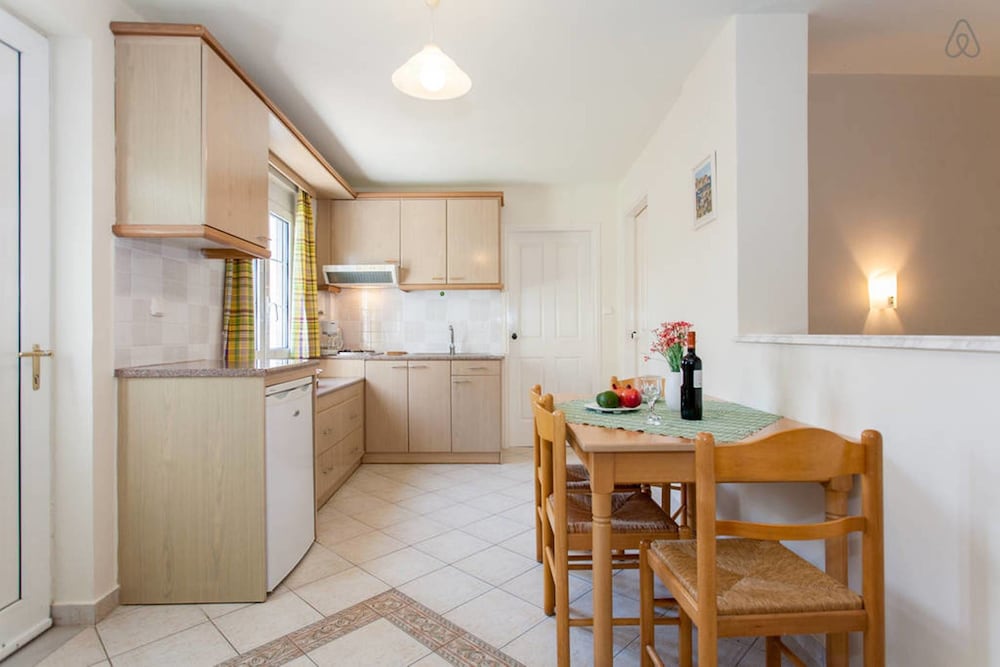 Armonia Apartments & Studios