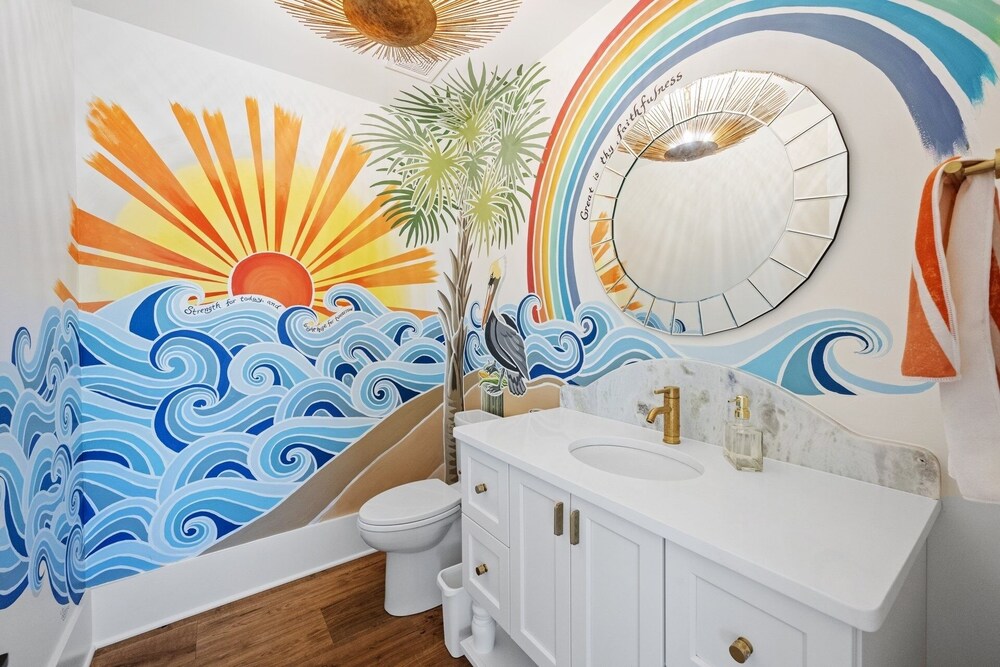 Cornfed Pelican 9 Bedroom Home