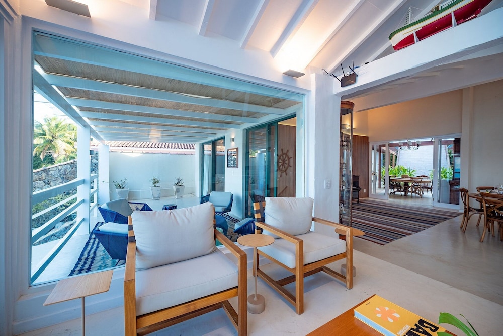 Angra - Mombaça | Mansão Espetacular Beira-Mar, 7 Suites - por Casapē Rio