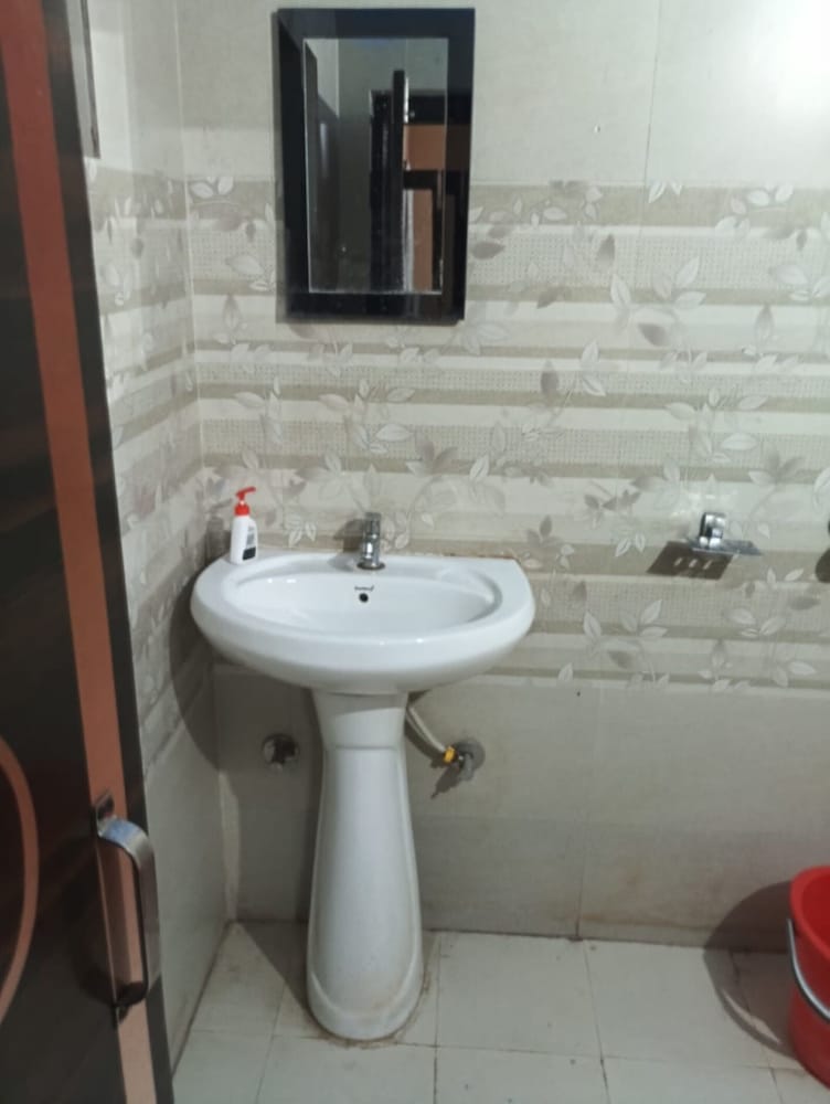 Kiran Homestay Bhimtal