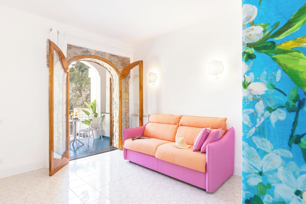 YourHome - Villa Magnifica