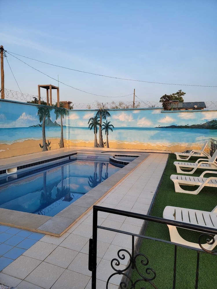 Primeshare Luxury Apartments -3 bedrooms