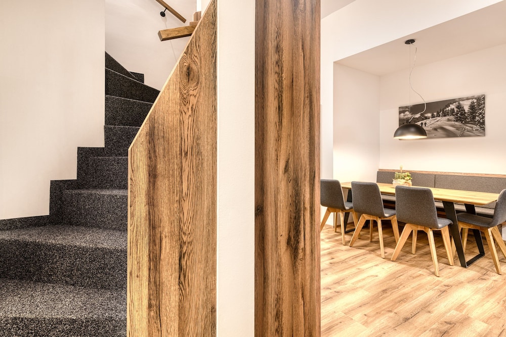 Brandnerhus Nr 22 - Balkon 4-zimmer Ferienwohnung