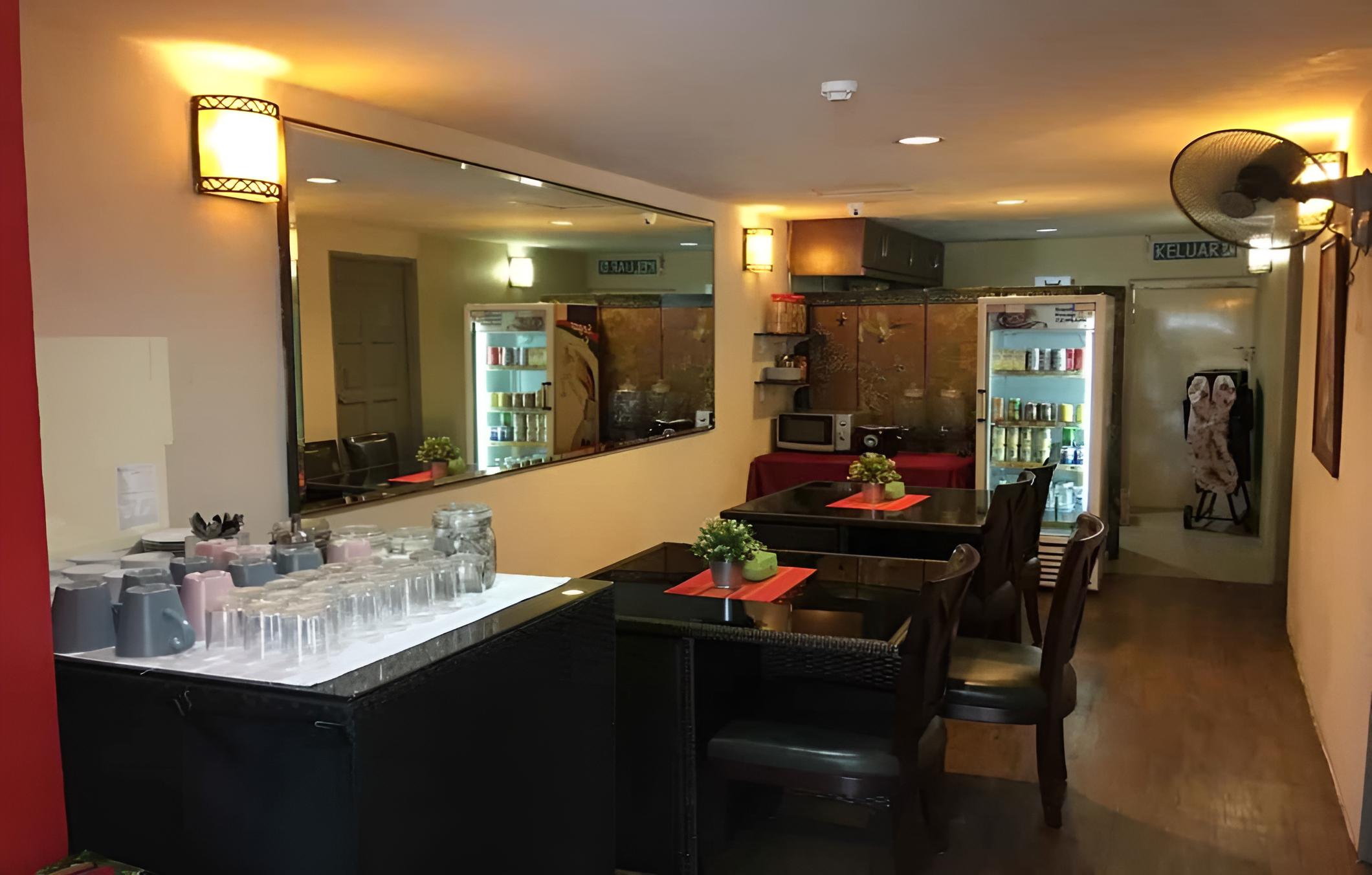 Hotel Nanas Inn