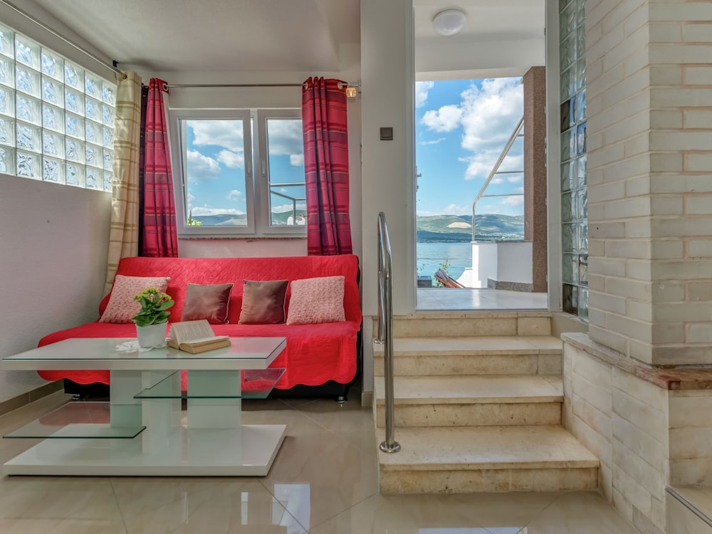 Luxurious Holiday Home in Arbanija with Hot Tub view 5