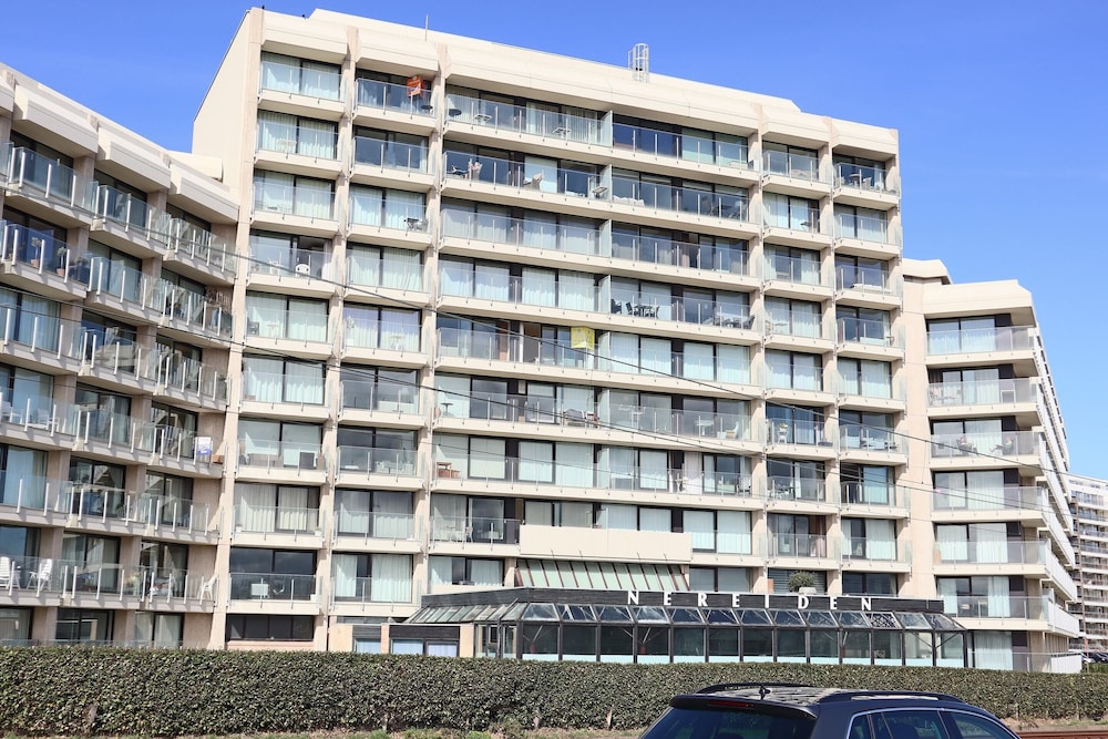 Apartment in Nieuwpoort Near Sandy Beaches