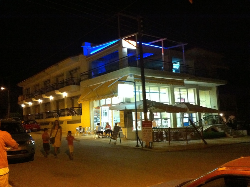 Photo 41