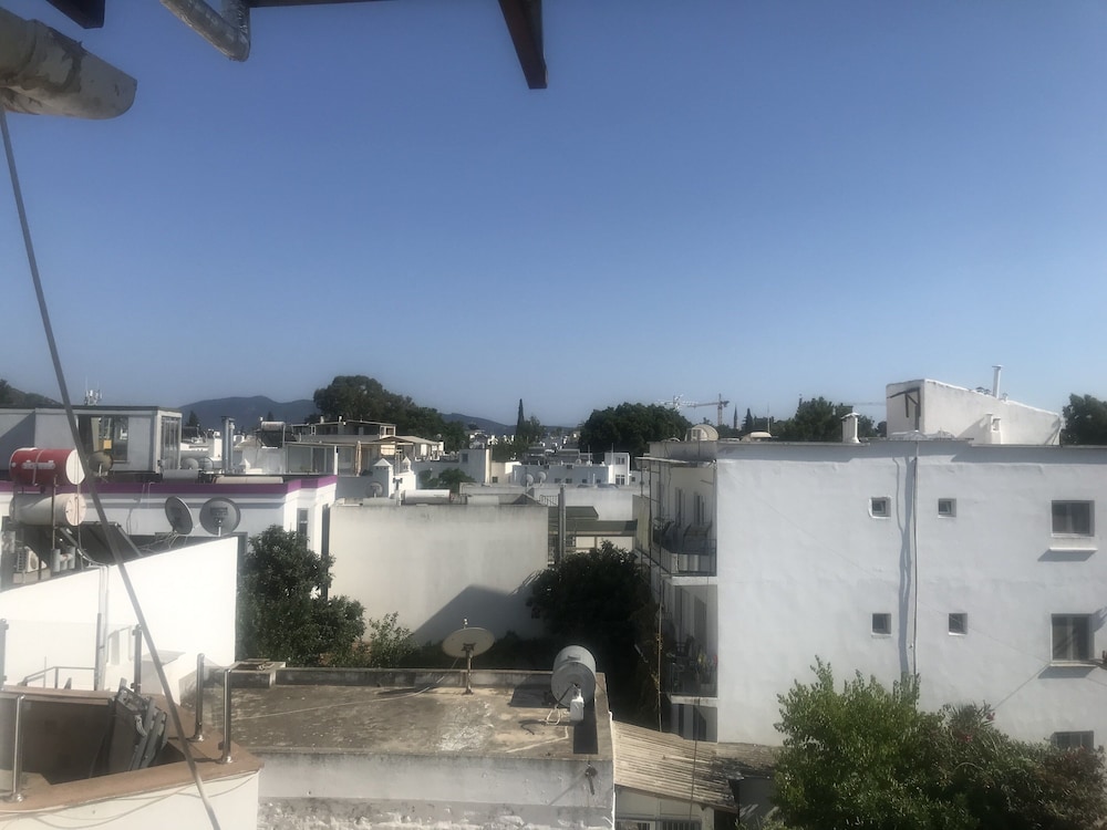 Senlik Pansiyon view 2