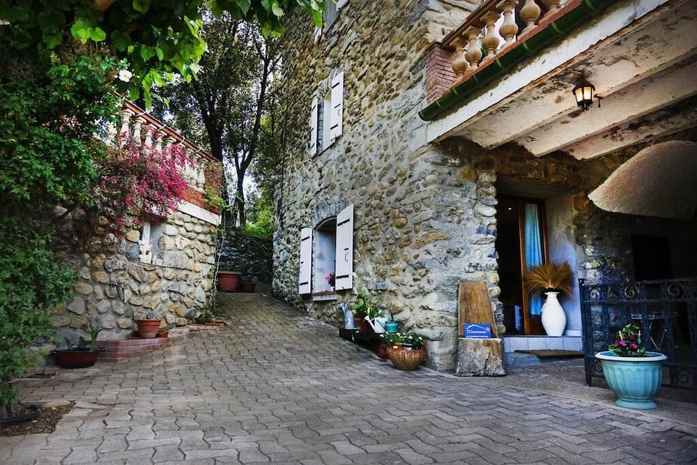 Photo 21
