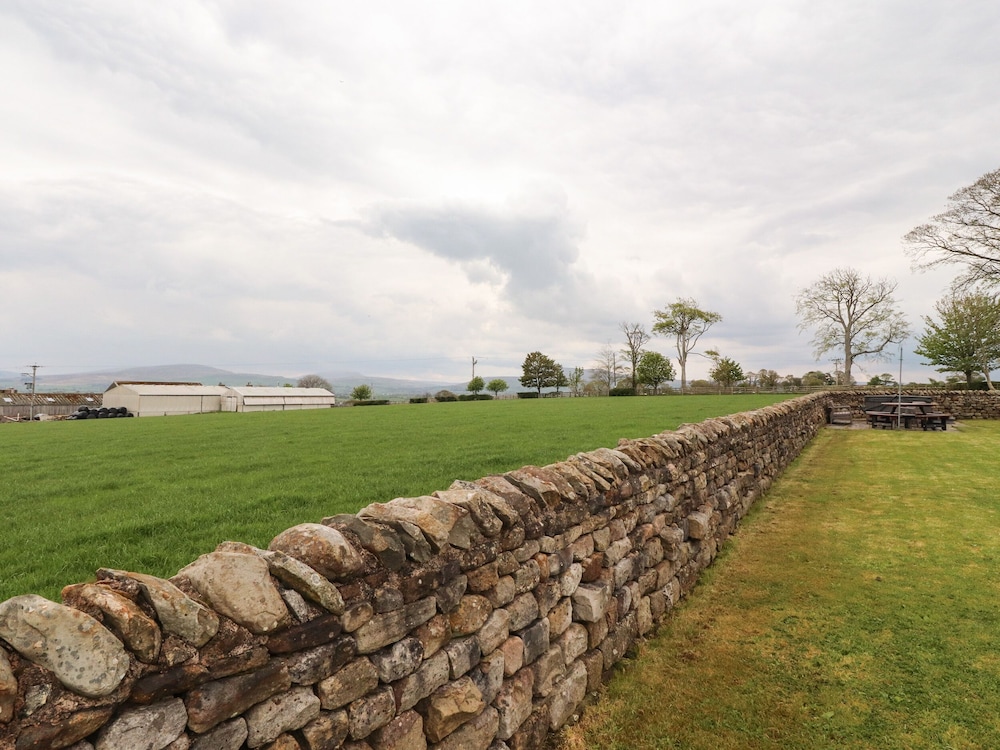 Ingleborough Barn