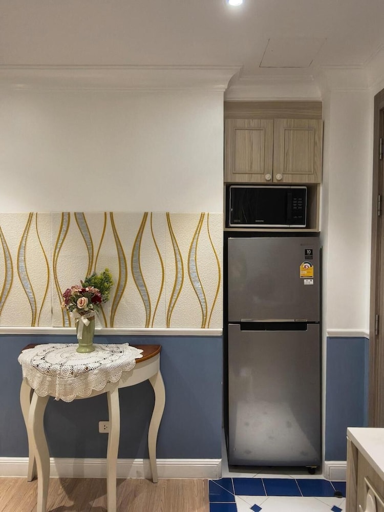 Seven Seas Cote Apartment