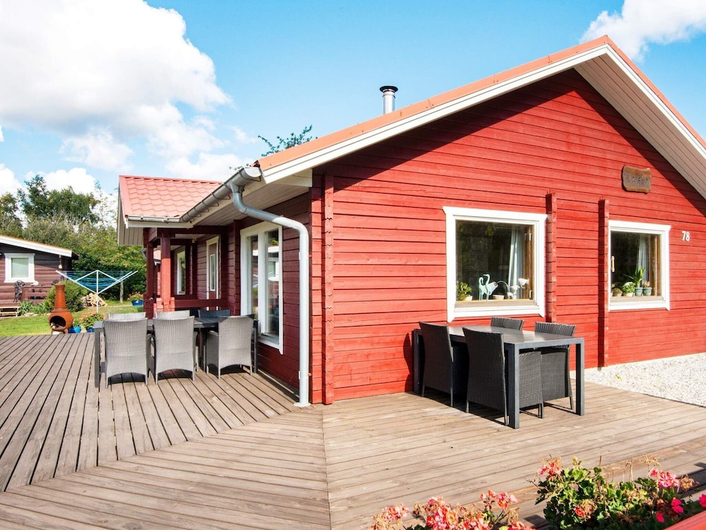 8 Person Holiday Home in Ebeltoft view 4