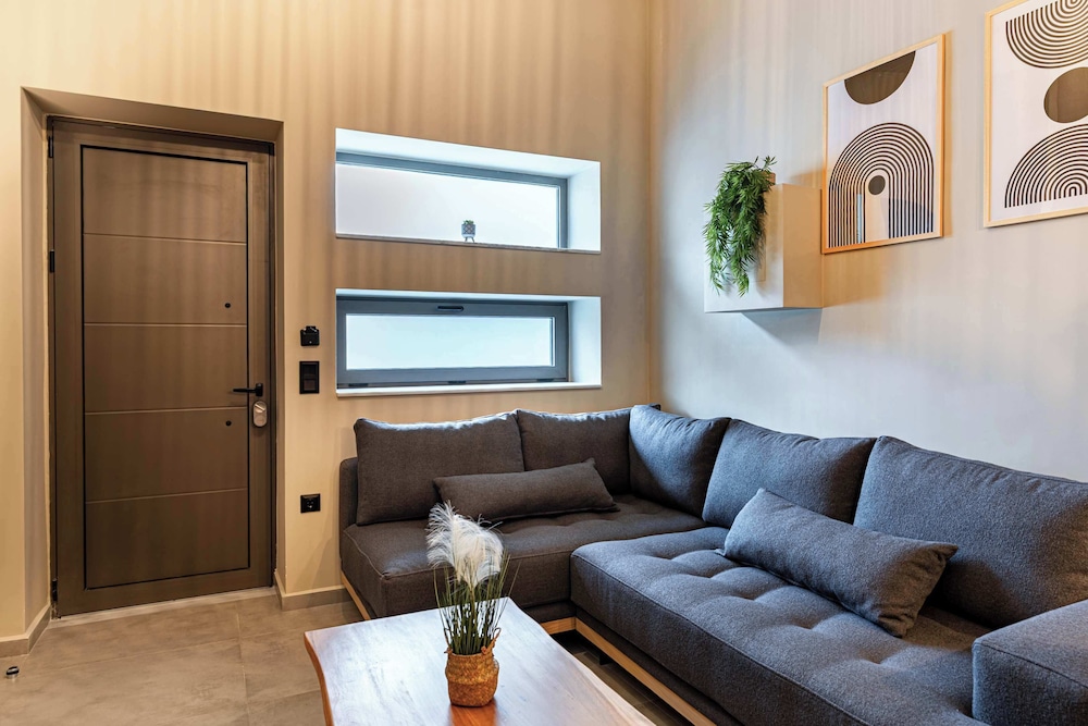 Noemi City Lofts
