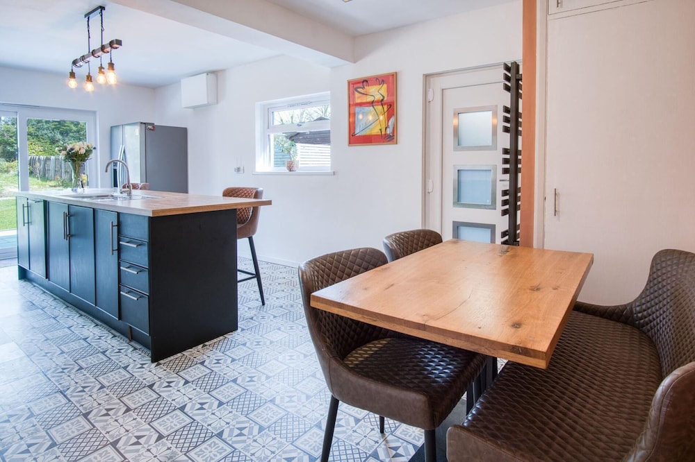 Hazeley - 3 Bedroom Holiday Home - Begelly