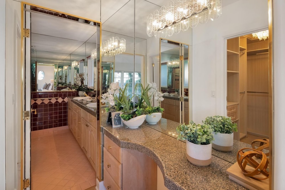Stradella Spanish - Contemporary Mediterranean Estate w/ Resort-style Yard