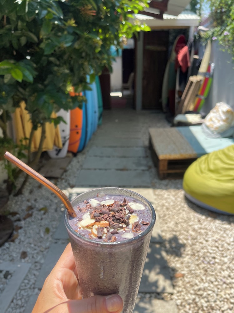 The Cafecito Surf School & Guesthouse