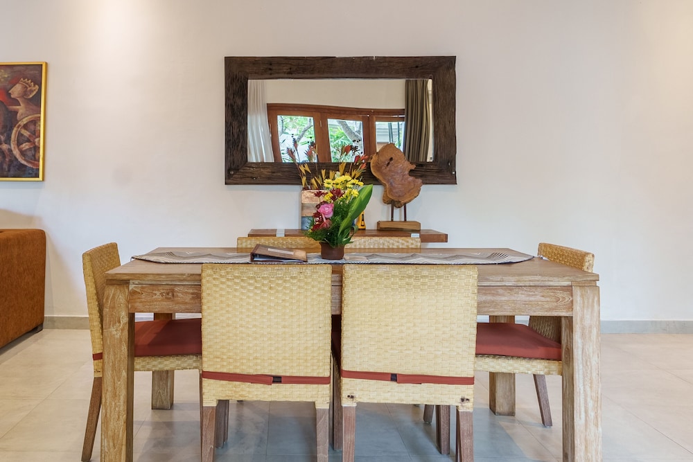 Villa Orange - 900m from Beach view 4