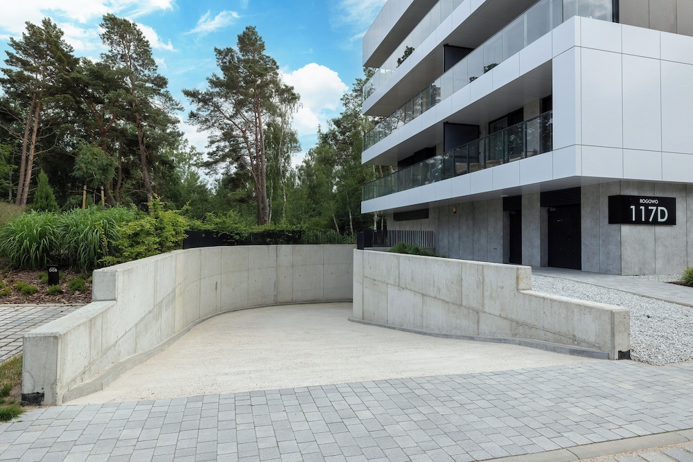 Shellter Apartment by Renters Prestige